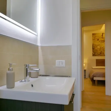 Crispi 7 Apartament *